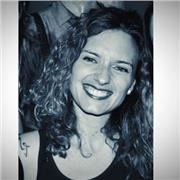 Laureata in Lingue impartisce lezioni per ragazzi e studenti